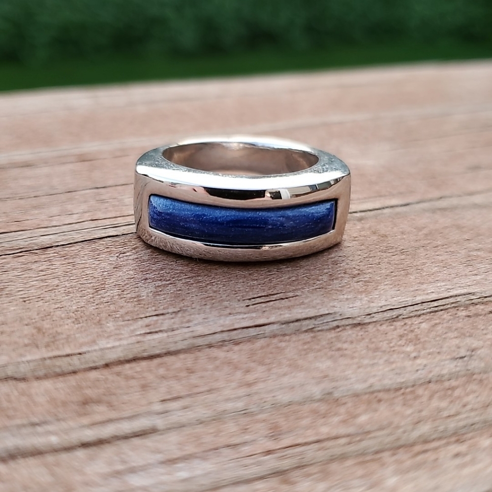 Lapis Lazuli & Sterling Silver (Size 6) - Picture 1 of 6